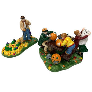 Department 56 56.54982 Preparing For Halloween Original Snow Village Set Retired